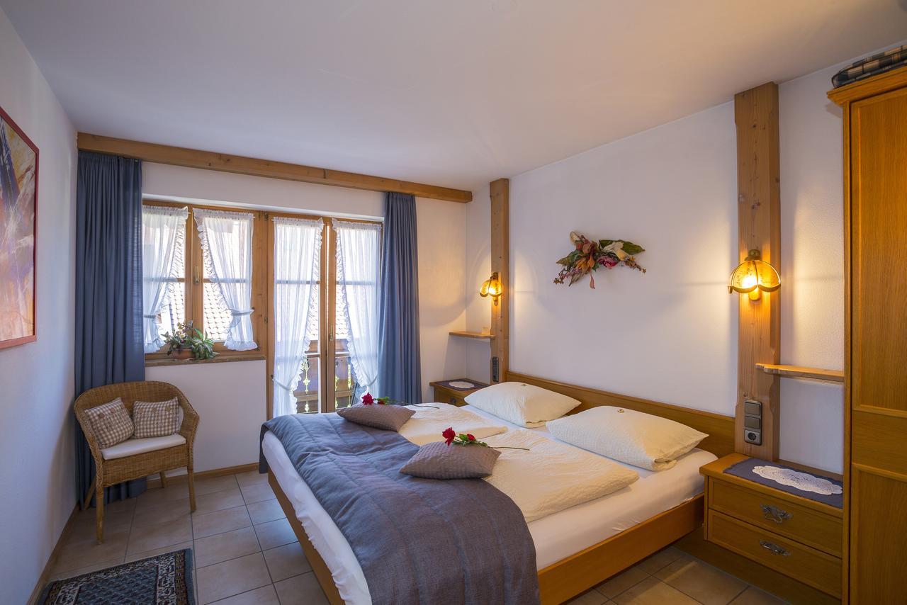 Ferienhaeuser Werdenfels มิทเทนวัลด์ ภายนอก รูปภาพ