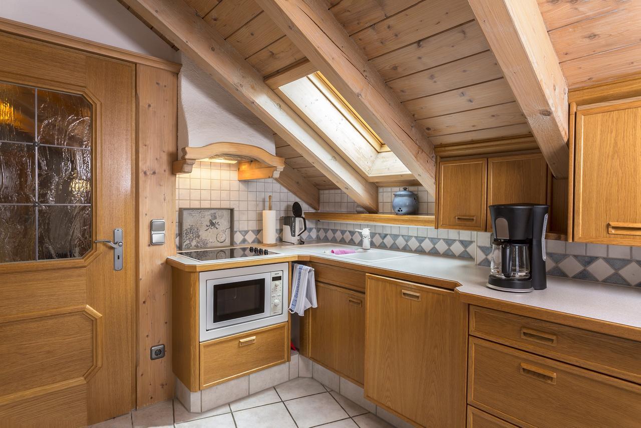 Ferienhaeuser Werdenfels มิทเทนวัลด์ ภายนอก รูปภาพ